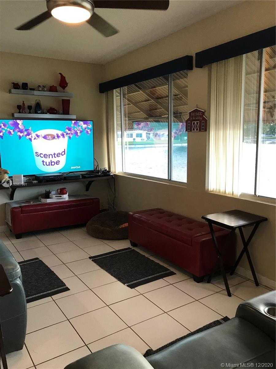 Small Image of 5903 NORTH WEST 71ST AVE, Tamarac Number 13
