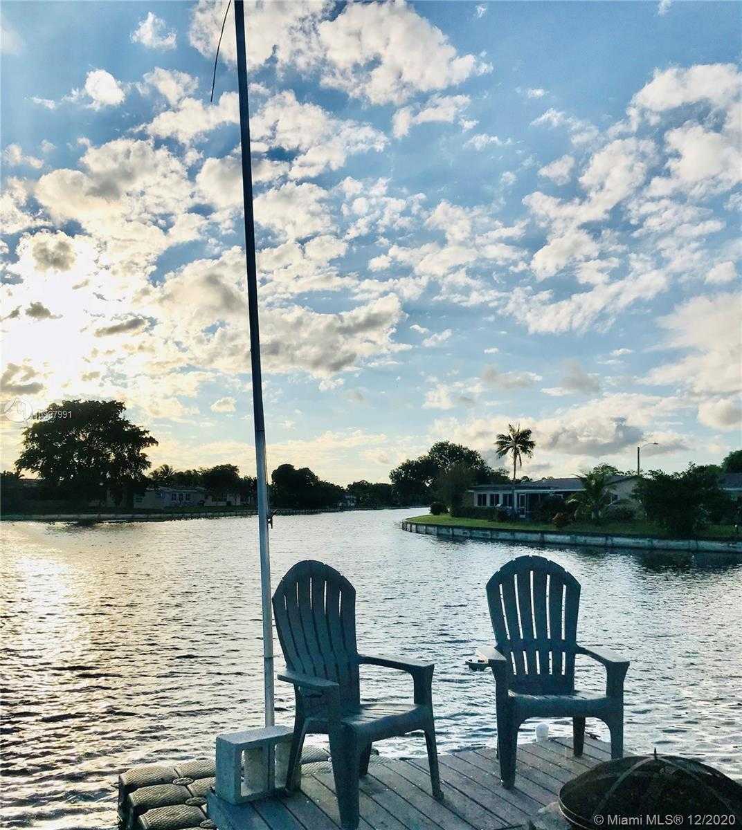 Small Image of 5903 NORTH WEST 71ST AVE, Tamarac Number 2
