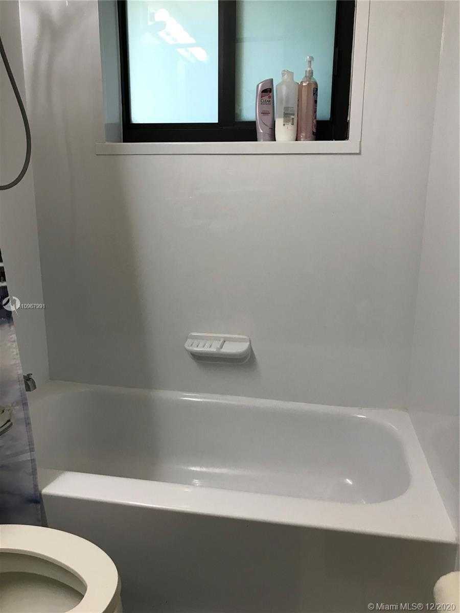 Small Image of 5903 NORTH WEST 71ST AVE, Tamarac Number 35