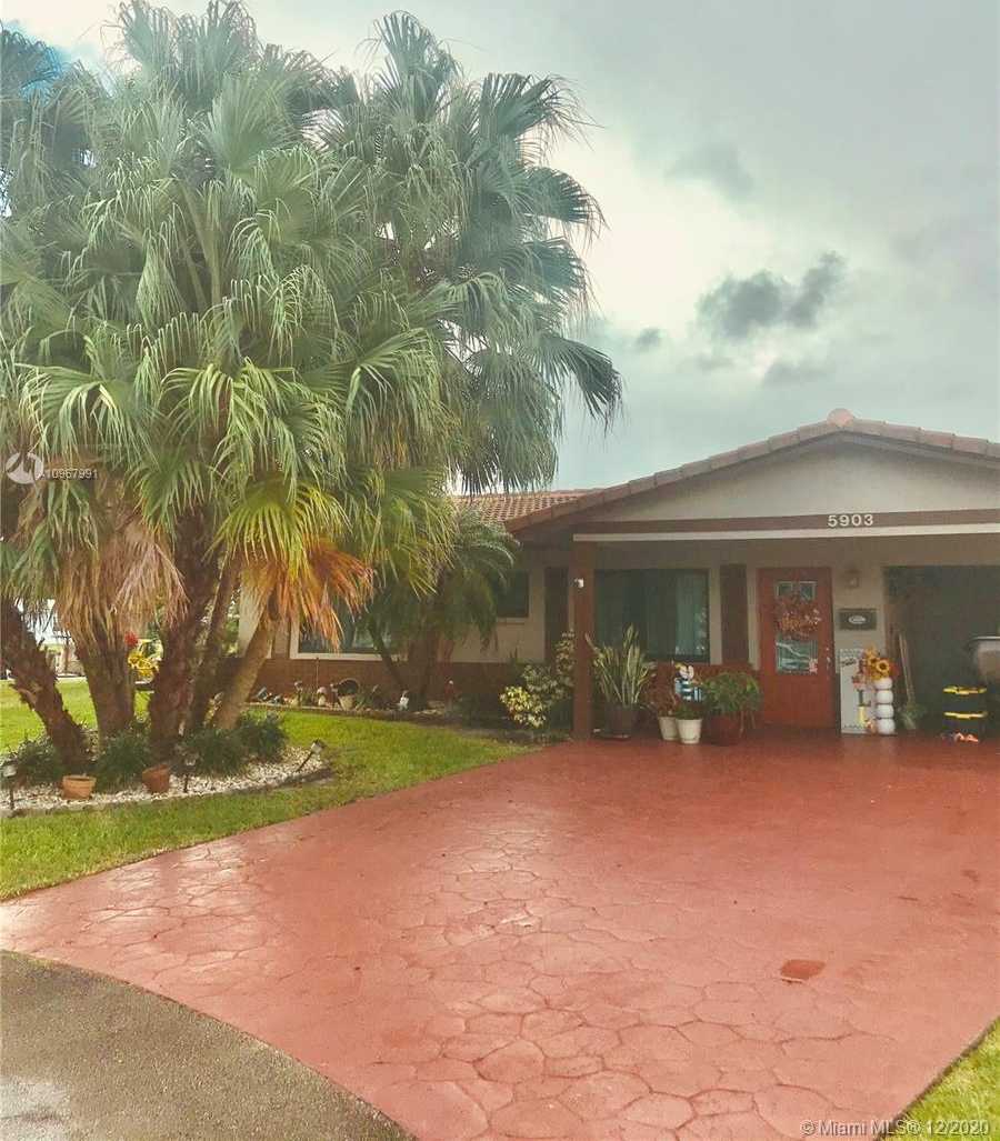 Small Image of 5903 NORTH WEST 71ST AVE, Tamarac Number 49