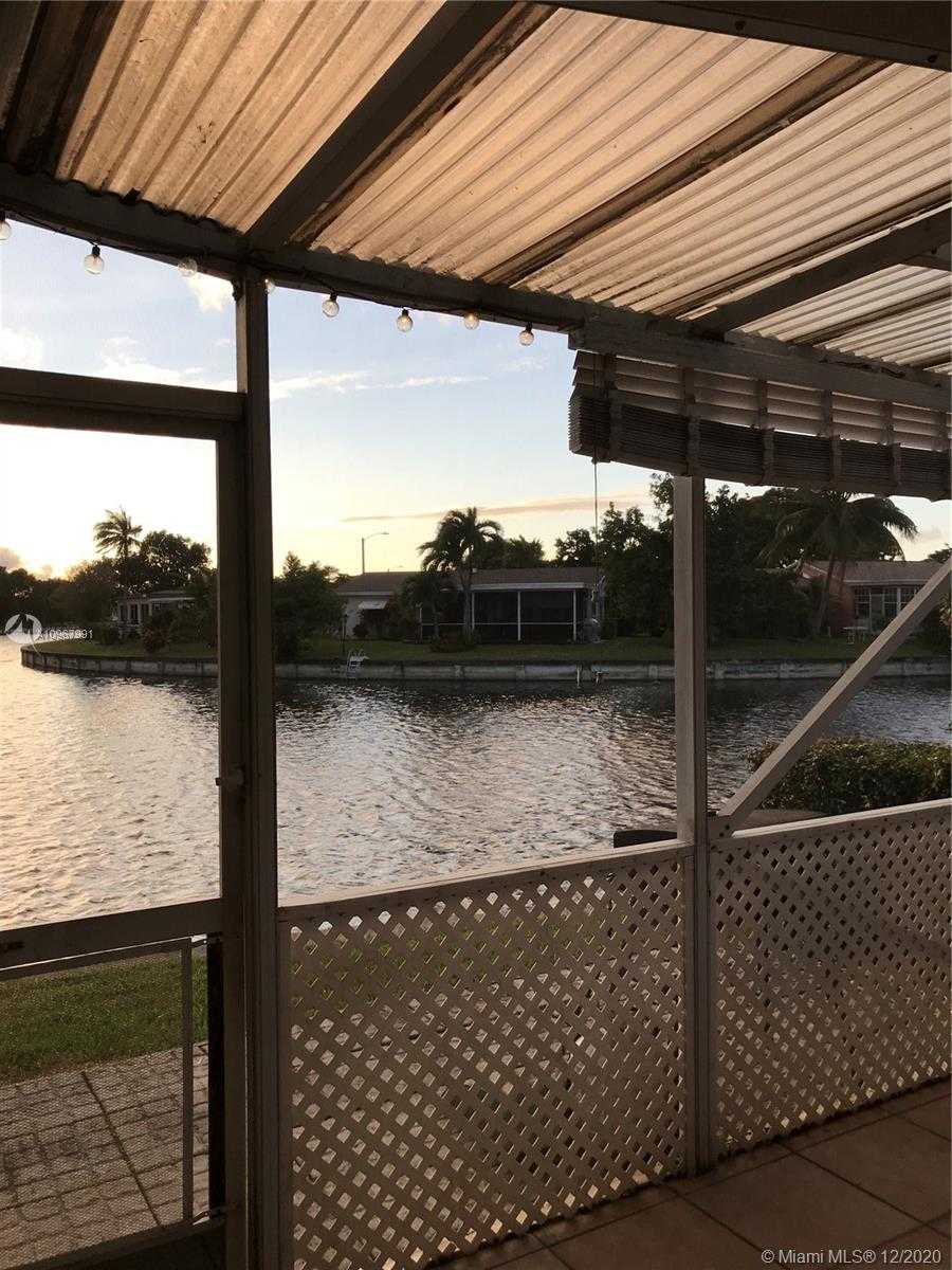 Small Image of 5903 NORTH WEST 71ST AVE, Tamarac Number 6