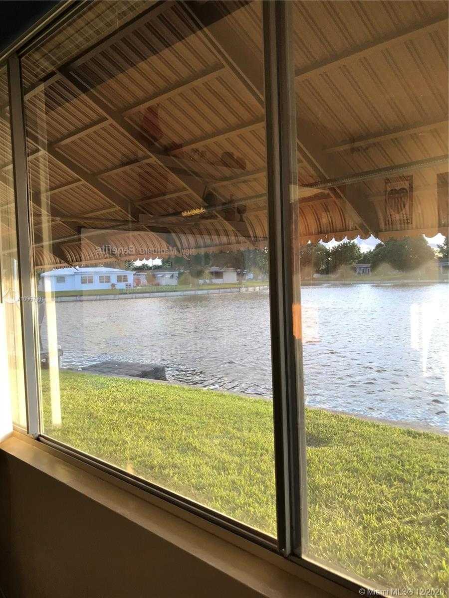 Small Image of 5903 NORTH WEST 71ST AVE, Tamarac Number 7