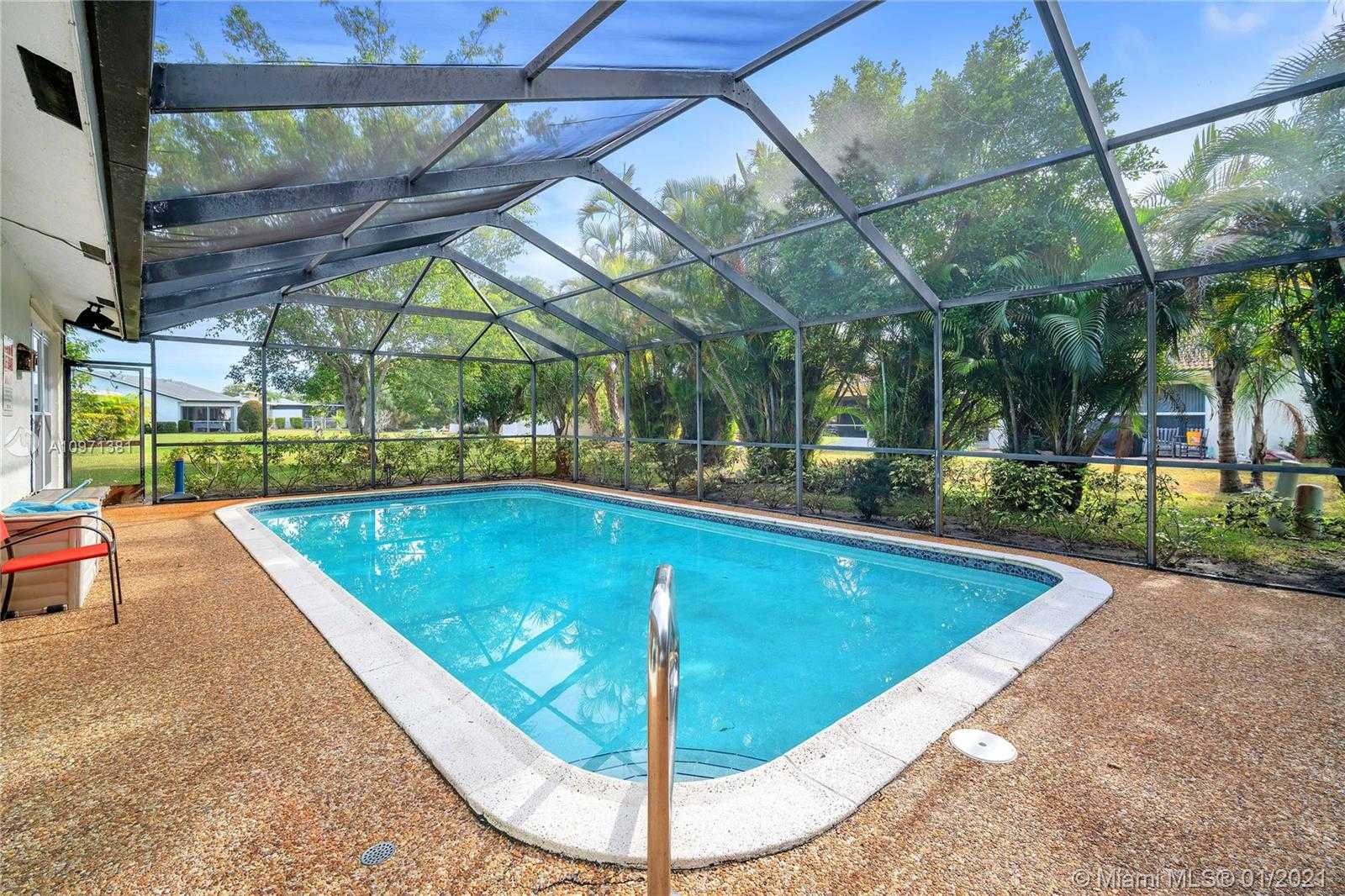 Small Image of 5300 MANGO CIR, Tamarac Number 23