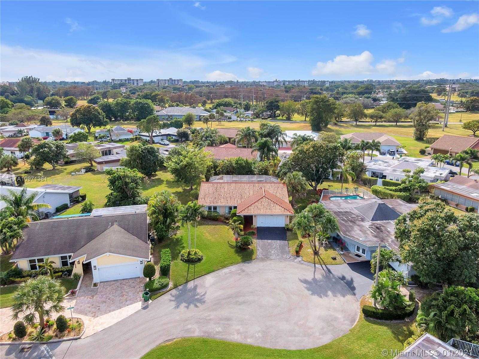 Small Image of 5300 MANGO CIR, Tamarac Number 3