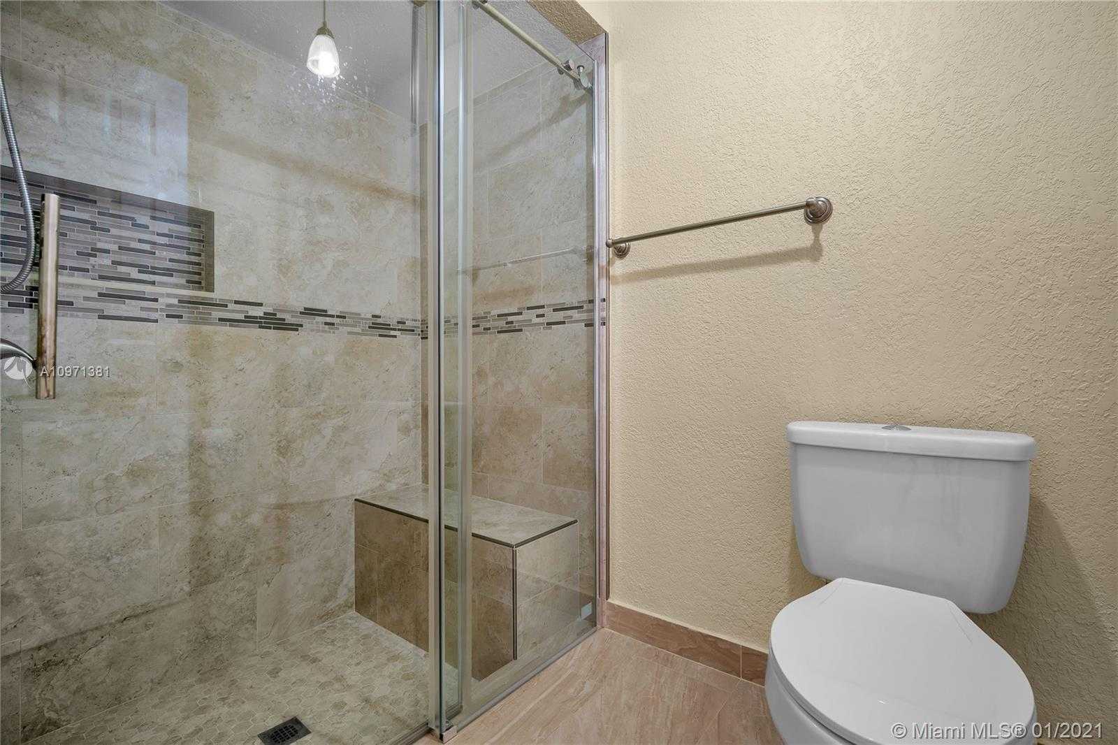 Small Image of 5300 MANGO CIR, Tamarac Number 30