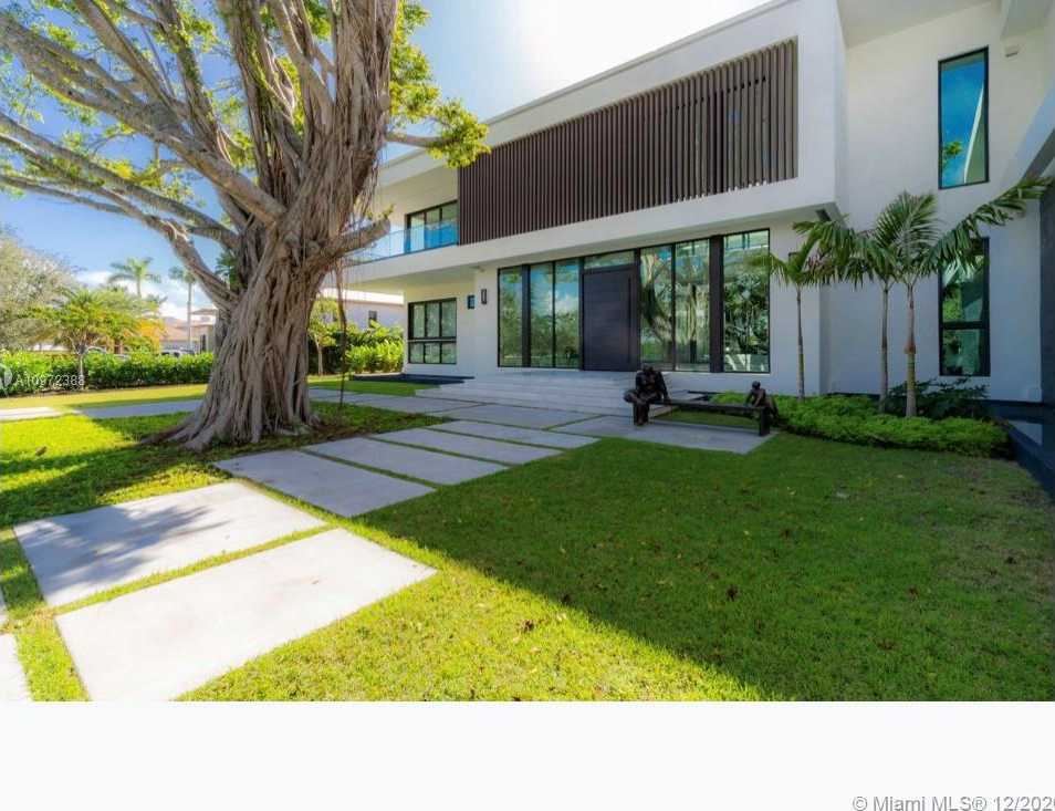 Small Image of 540 LEUCADENDRA DR, Coral Gables Number 5
