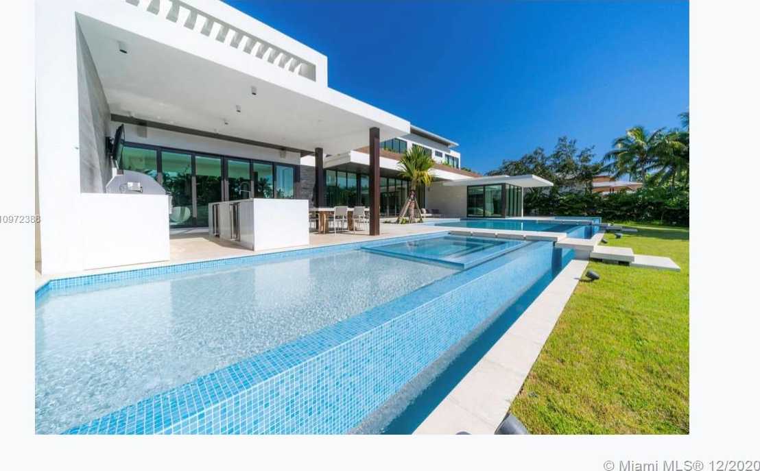 Small Image of 540 LEUCADENDRA DR, Coral Gables Number 7