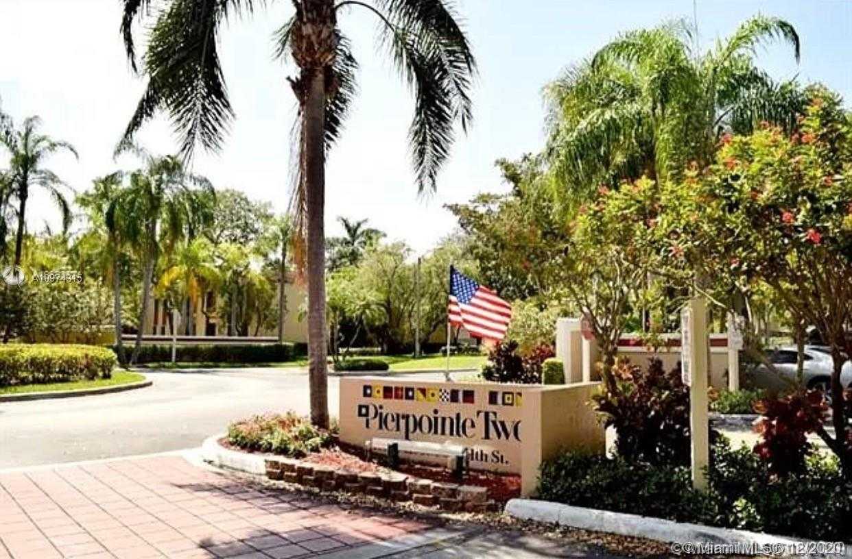 Small Image of 11721 NORTH WEST 11TH ST, Pembroke Pines Number 23