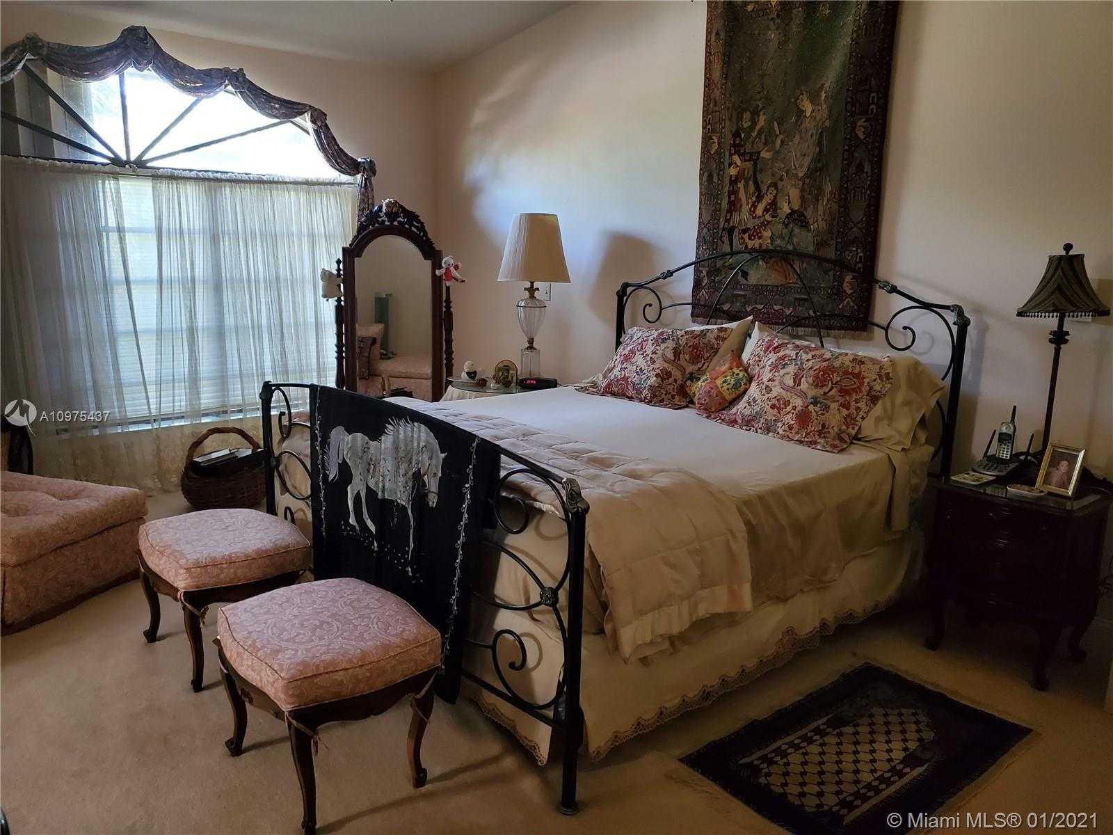 Small Image of 26871 SOUTH WEST 194 AVE, Miami Number 17
