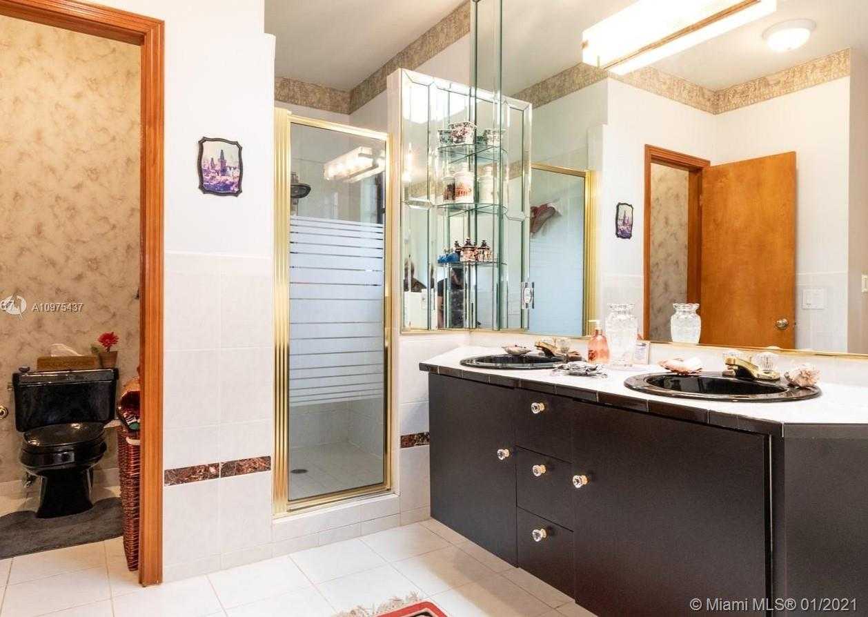 Small Image of 26871 SOUTH WEST 194 AVE, Miami Number 21