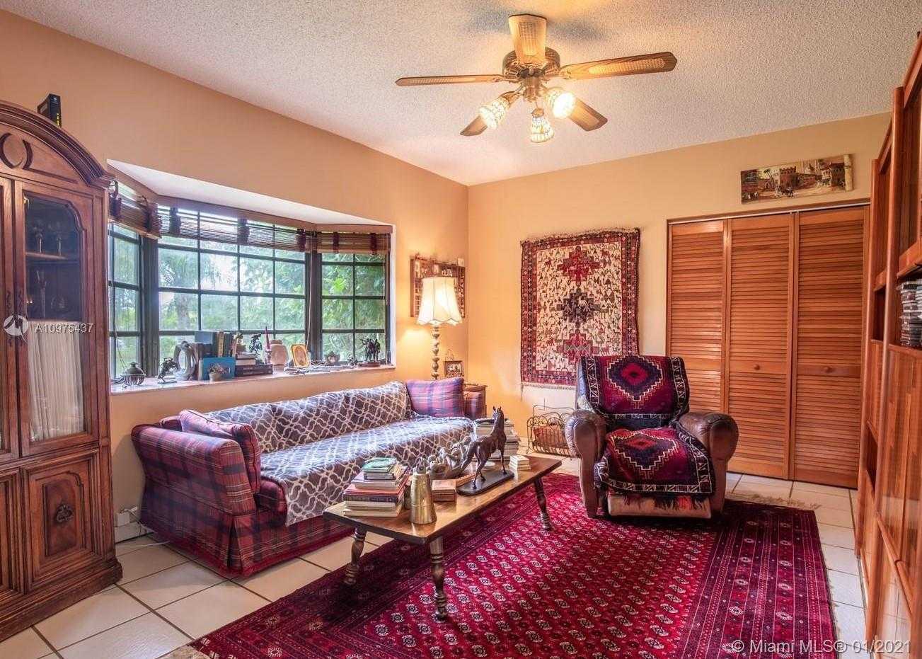 Small Image of 26871 SOUTH WEST 194 AVE, Miami Number 24