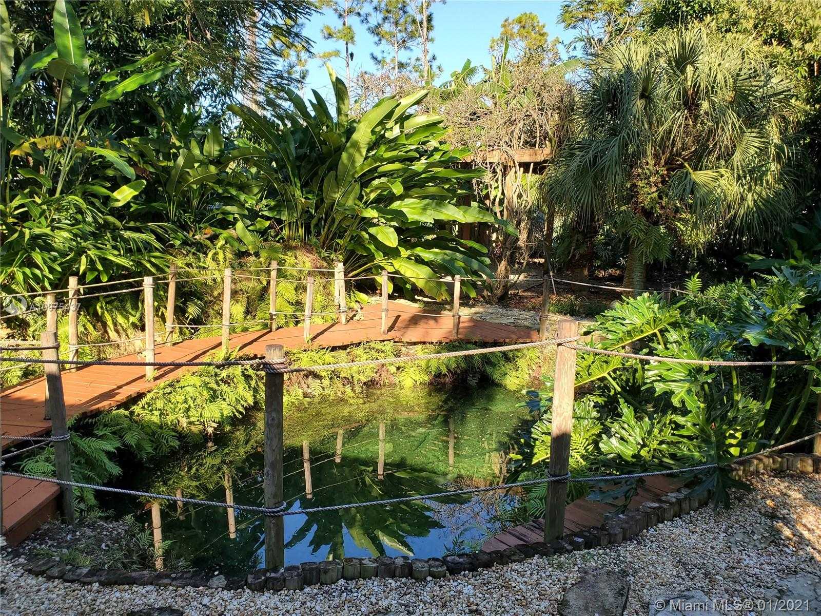 Small Image of 26871 SOUTH WEST 194 AVE, Miami Number 28