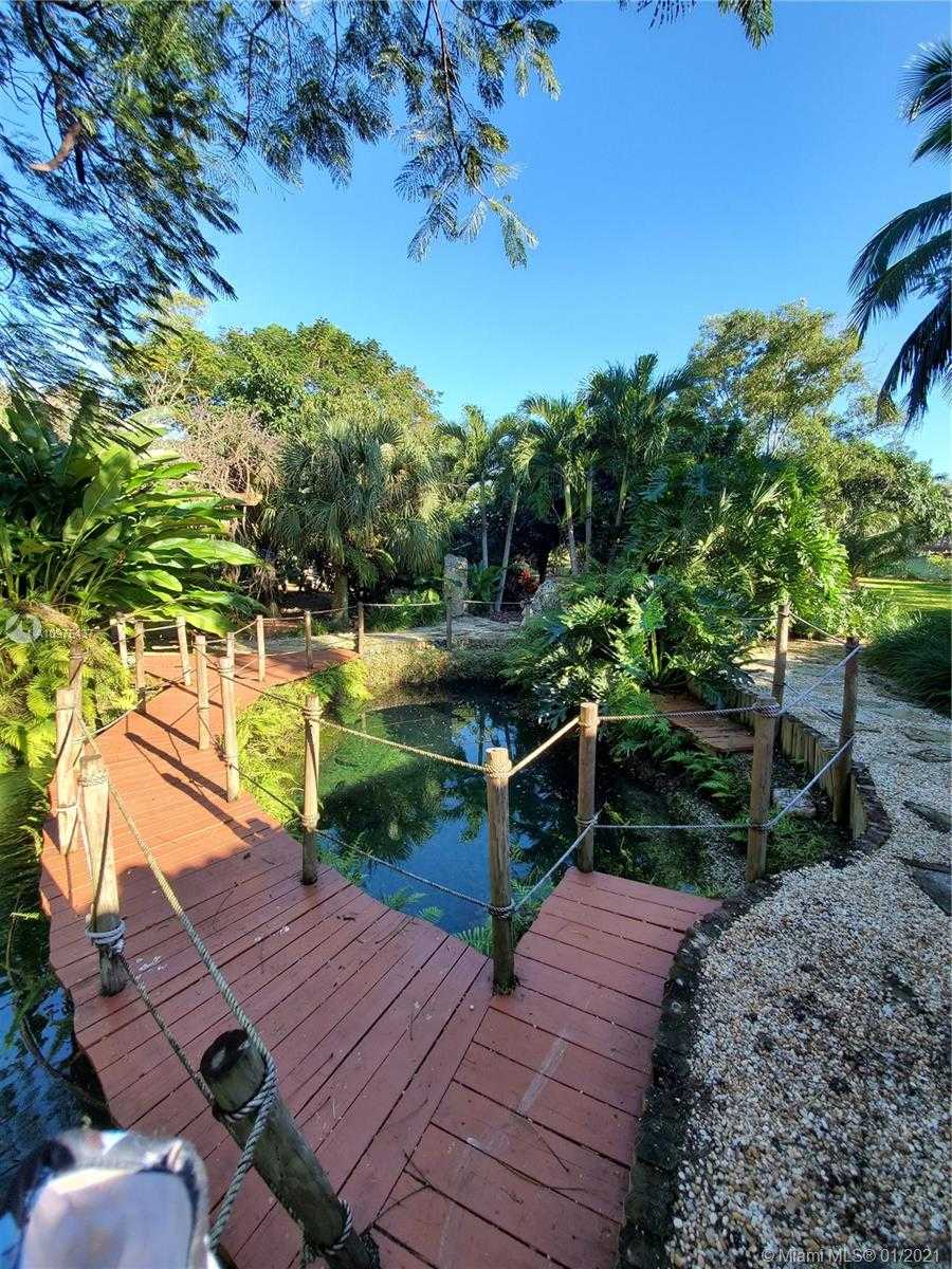 Small Image of 26871 SOUTH WEST 194 AVE, Miami Number 30