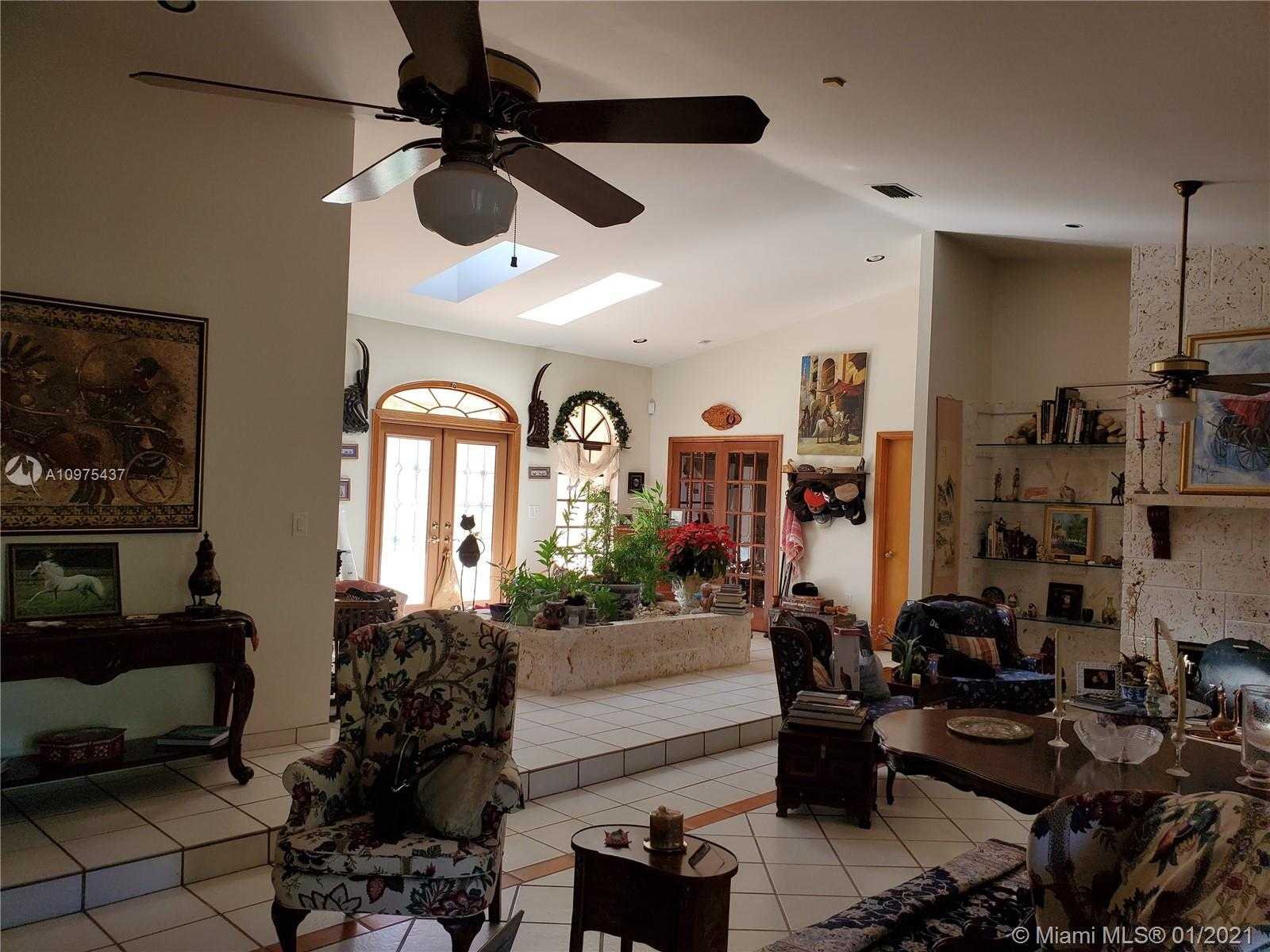 Small Image of 26871 SOUTH WEST 194 AVE, Miami Number 5