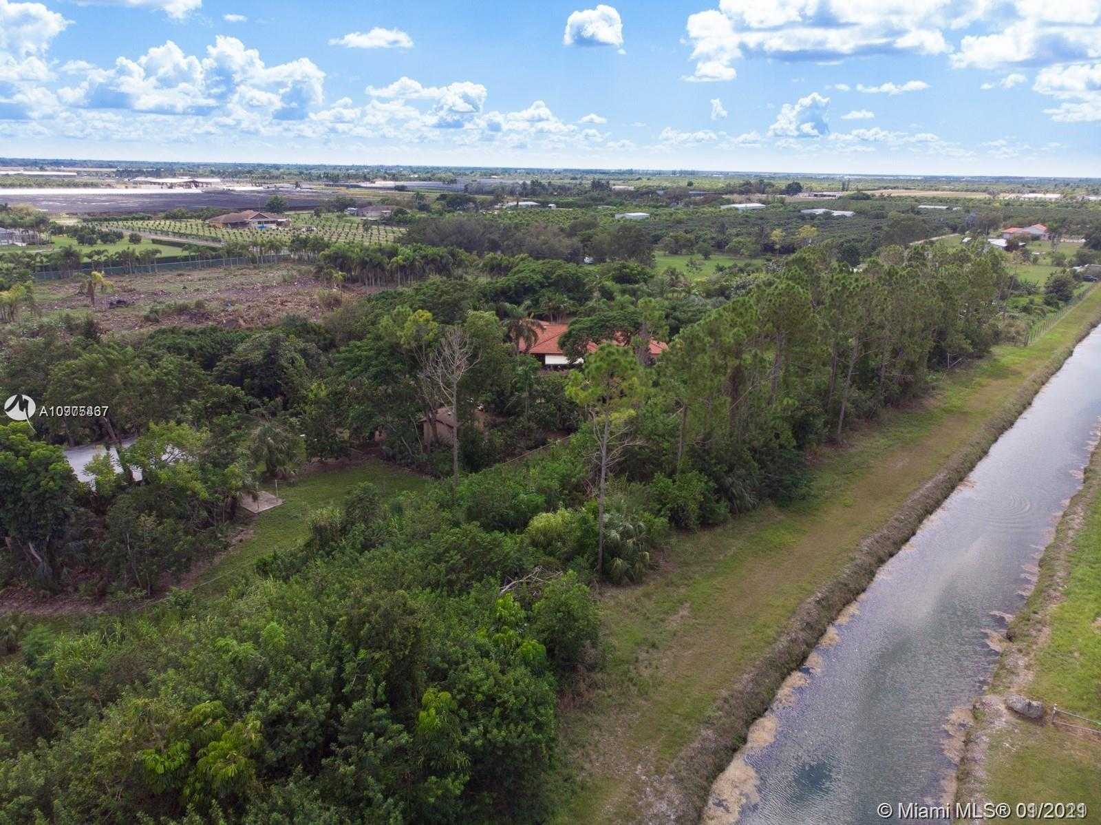 Small Image of 26871 SOUTH WEST 194 AVE, Miami Number 55