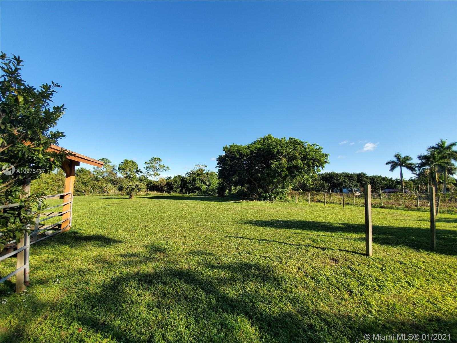 Small Image of 26871 SOUTH WEST 194 AVE, Miami Number 66