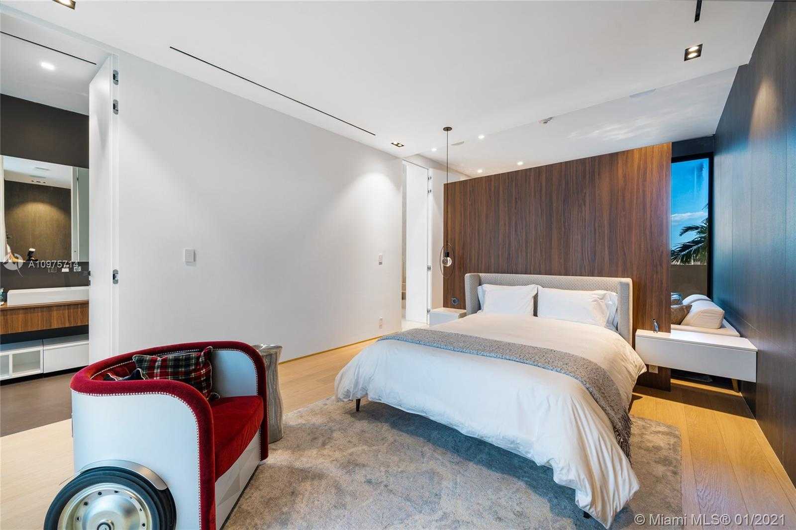 Small Image of 135 PALM AVE, Miami Beach Number 28