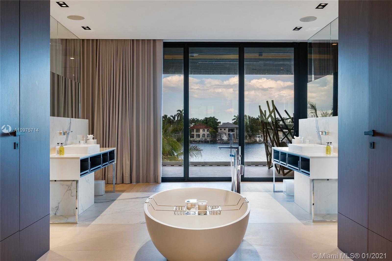 Small Image of 135 PALM AVE, Miami Beach Number 43