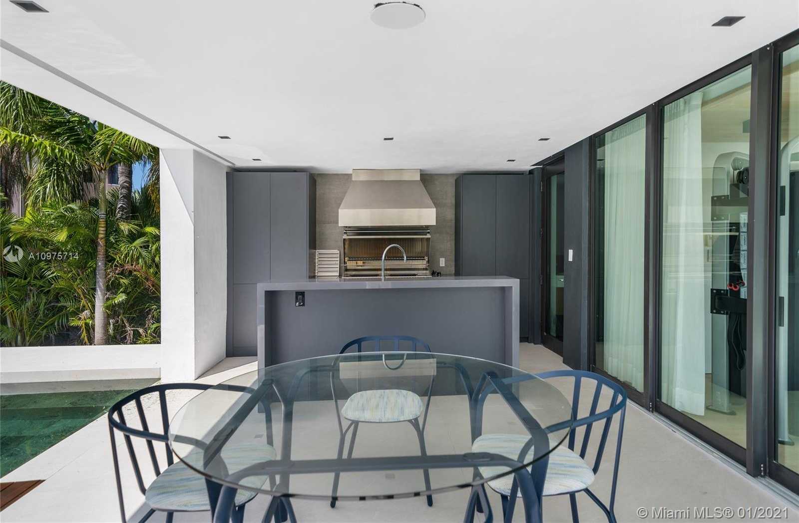 Small Image of 135 PALM AVE, Miami Beach Number 53