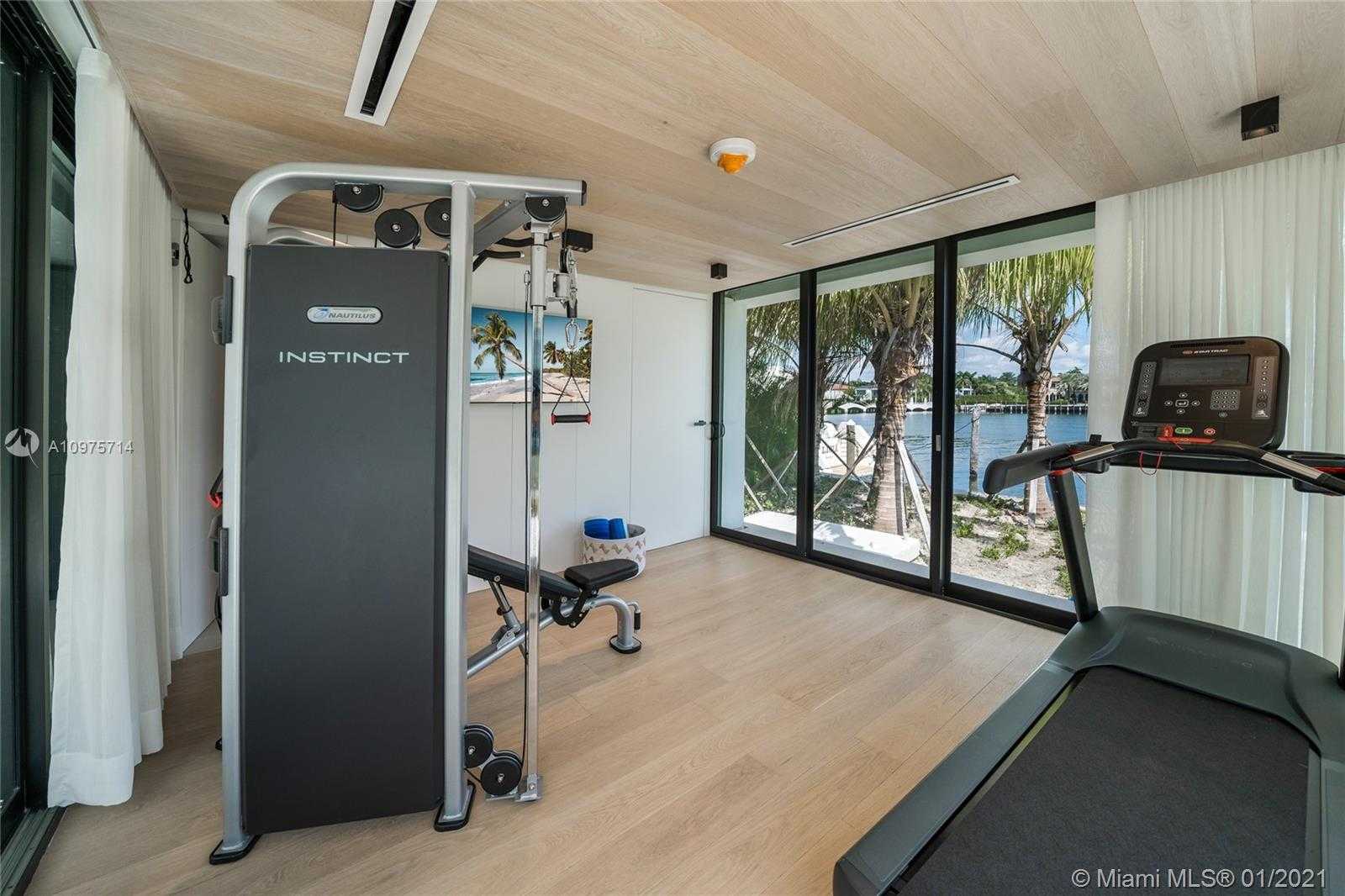 Small Image of 135 PALM AVE, Miami Beach Number 54