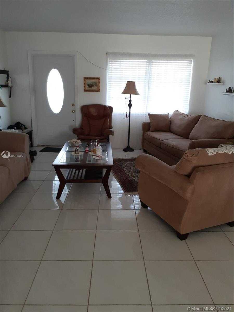 Small Image of 8510 NORTH WEST 59TH ST, Tamarac Number 2