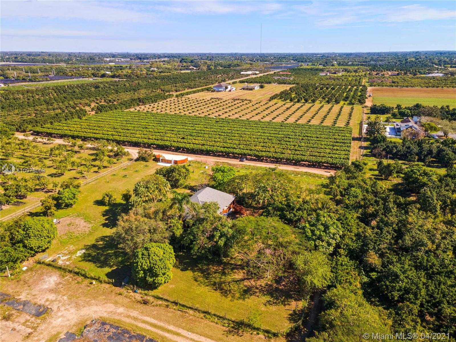 Small Image of 26050 SOUTH WEST 209TH AVE, Homestead Number 31