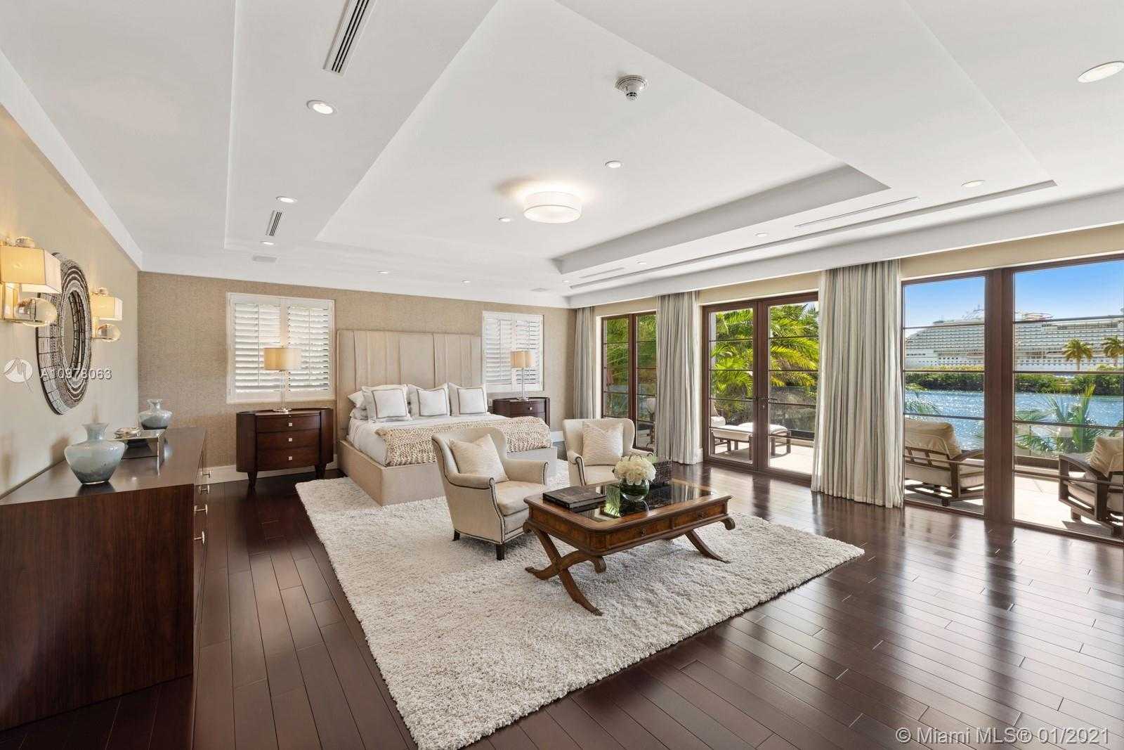 Small Image of 288 SOUTH COCONUT LN, Miami Beach Number 12