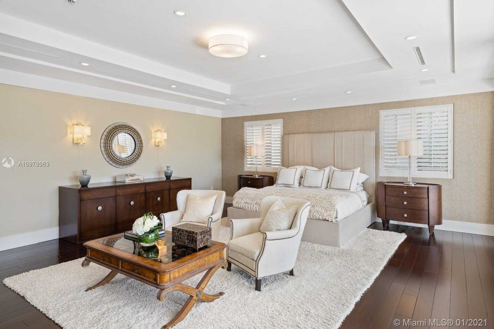 Small Image of 288 SOUTH COCONUT LN, Miami Beach Number 13