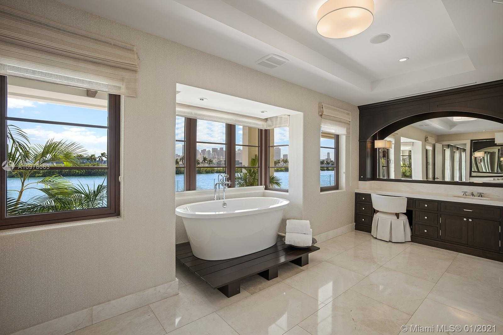 Small Image of 288 SOUTH COCONUT LN, Miami Beach Number 14