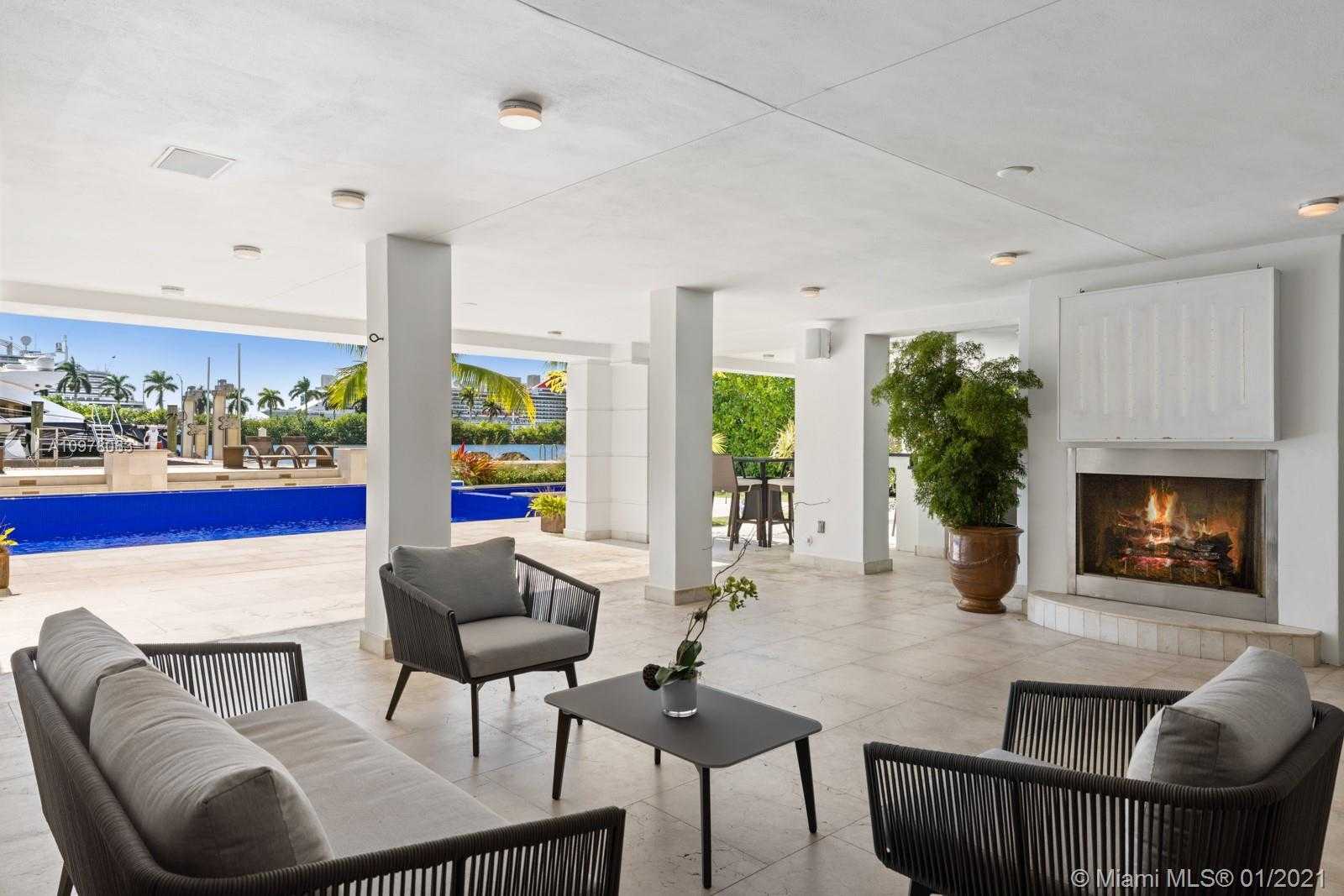 Small Image of 288 SOUTH COCONUT LN, Miami Beach Number 30