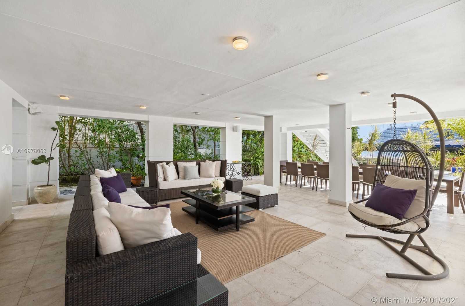 Small Image of 288 SOUTH COCONUT LN, Miami Beach Number 32