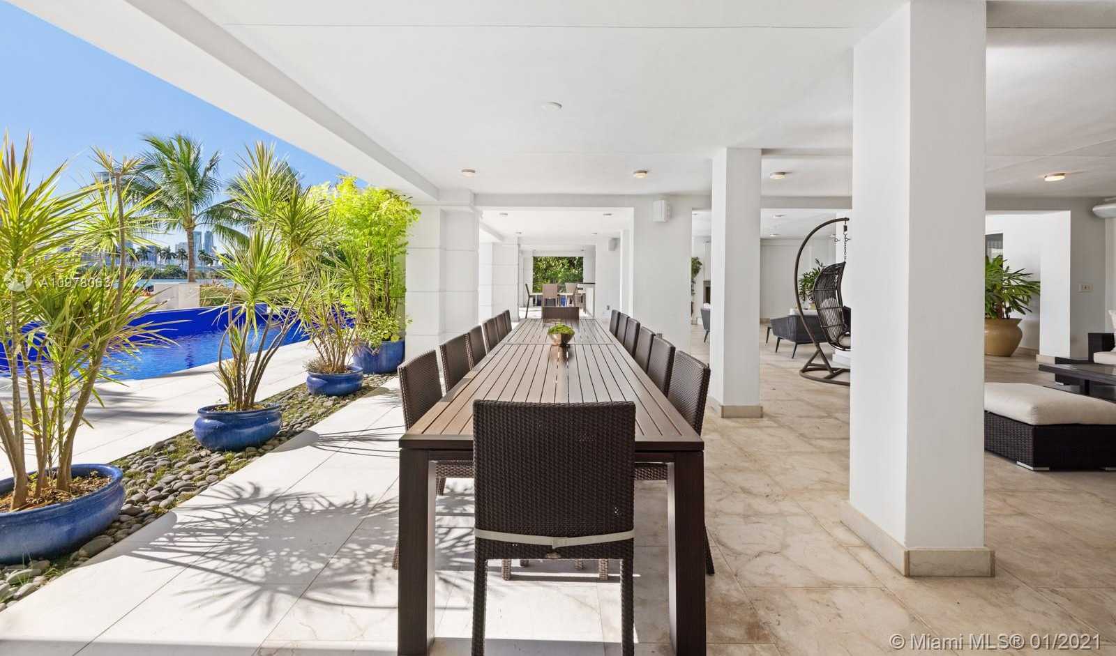 Small Image of 288 SOUTH COCONUT LN, Miami Beach Number 33