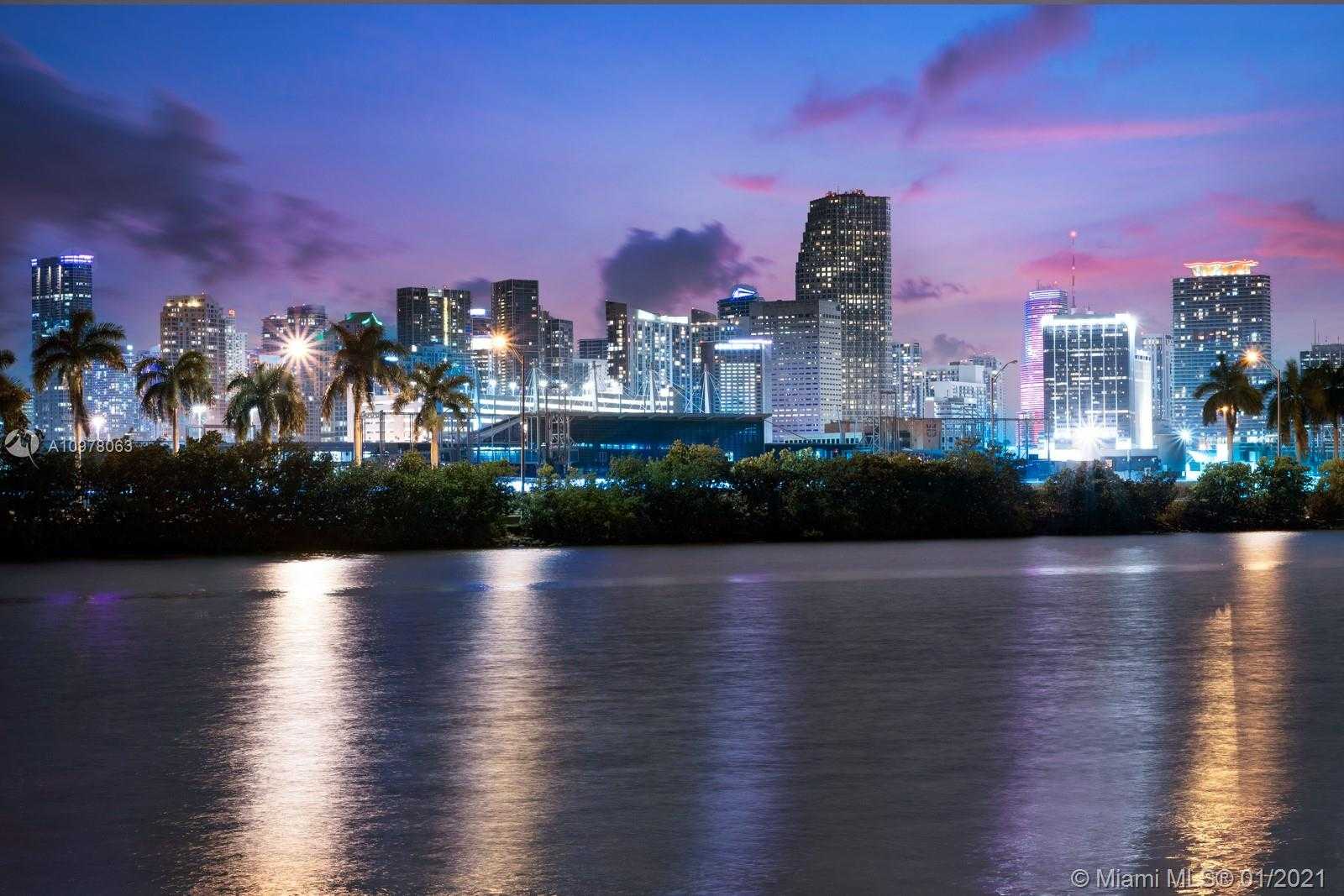 Small Image of 288 SOUTH COCONUT LN, Miami Beach Number 40