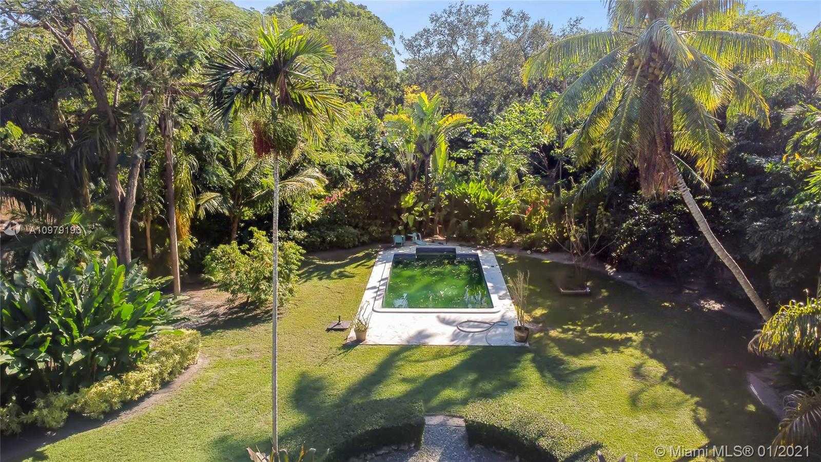 Small Image of 3962 PARK AVE, Miami Number 20