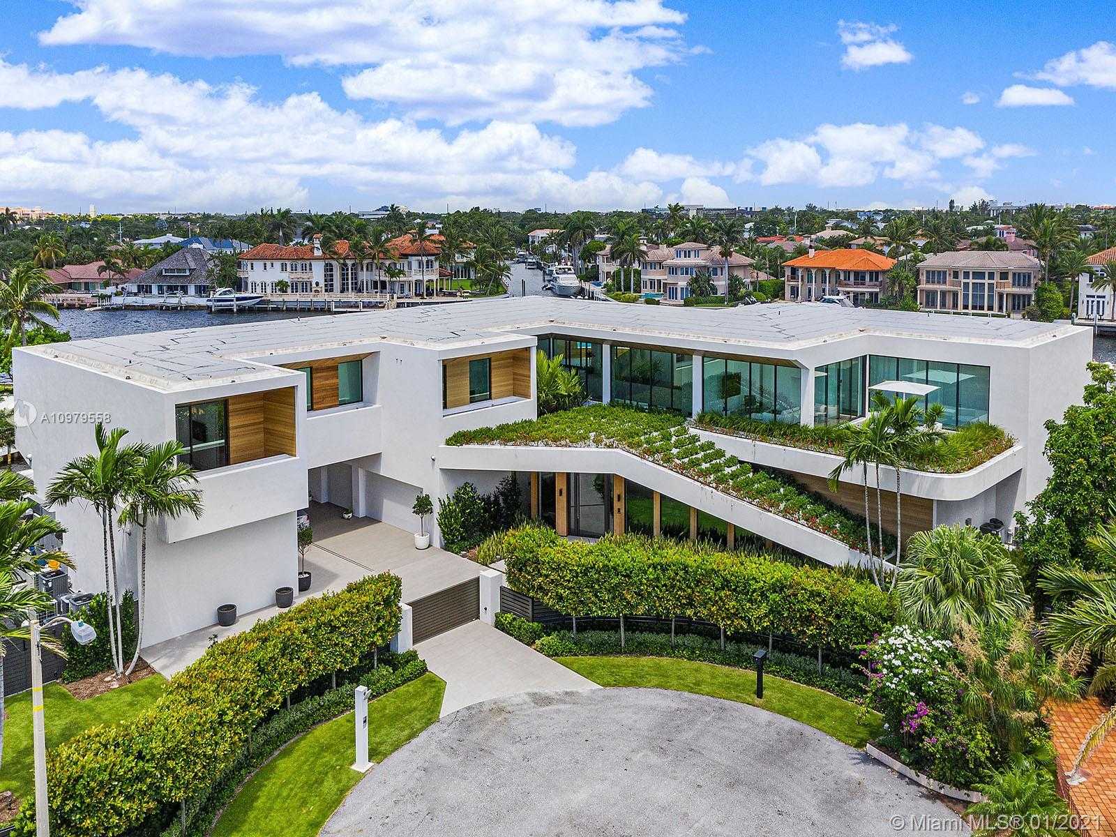 Small Image of 819 ORCHID DR, Boca Raton Number 11