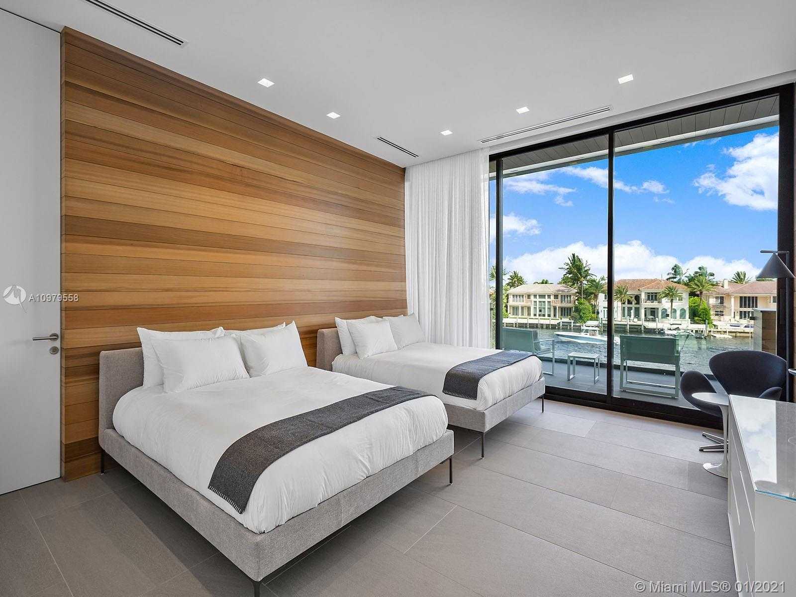 Small Image of 819 ORCHID DR, Boca Raton Number 18