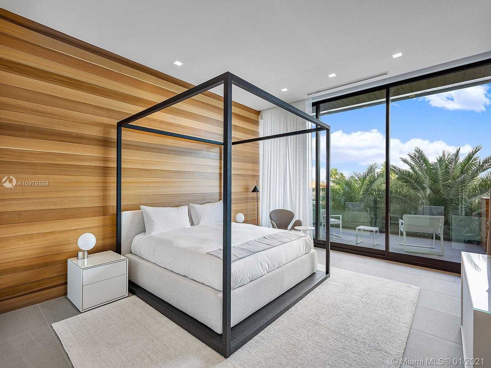Small Image of 819 ORCHID DR, Boca Raton Number 22