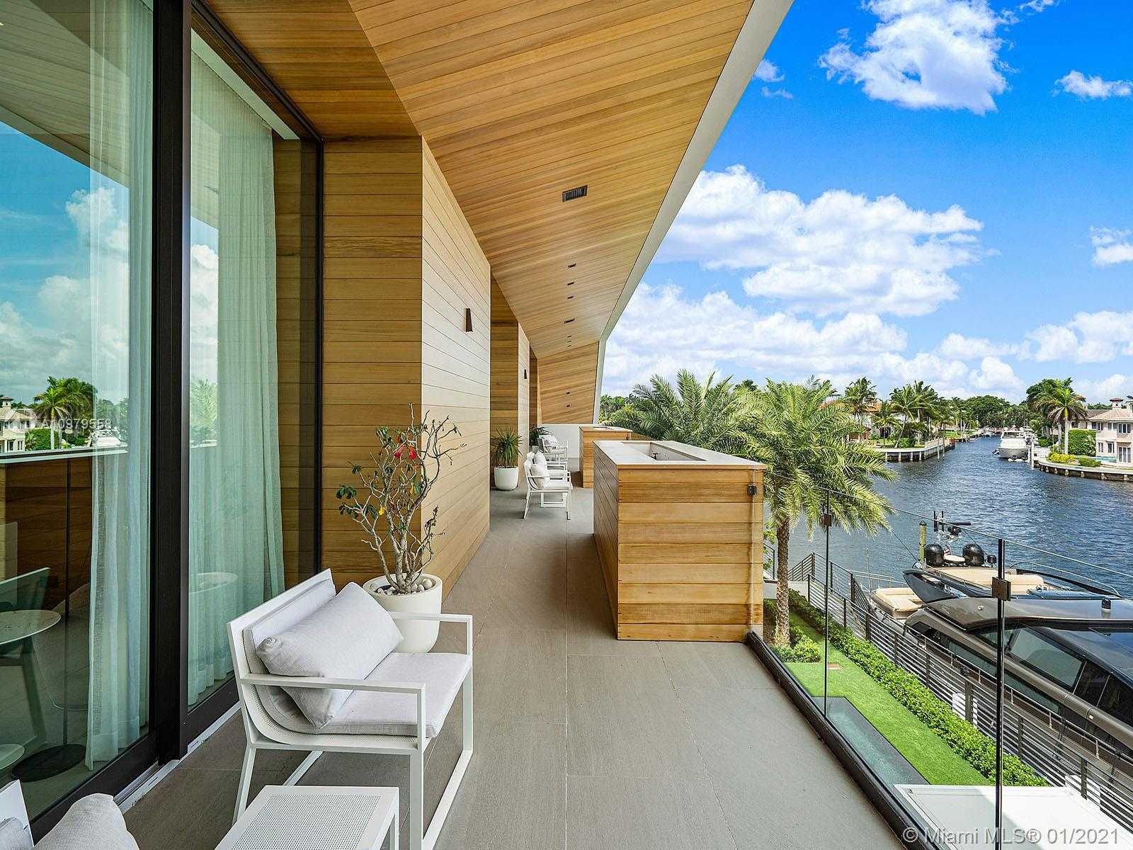 Small Image of 819 ORCHID DR, Boca Raton Number 25