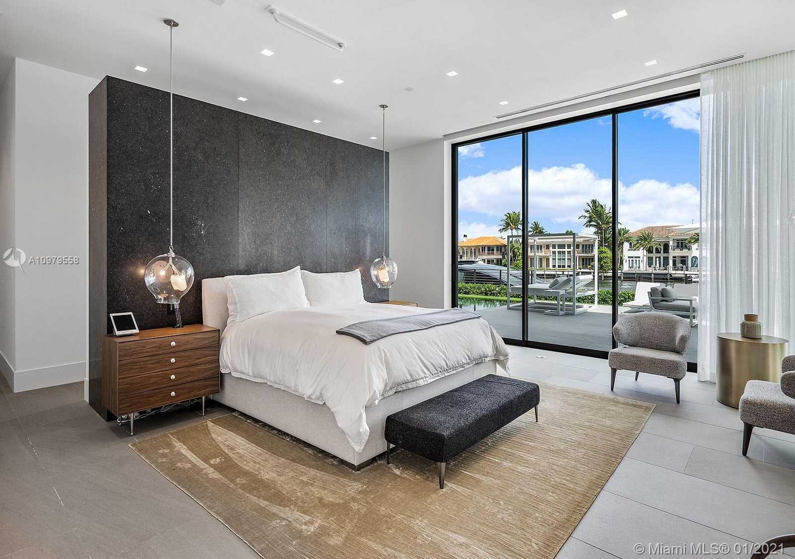 Small Image of 819 ORCHID DR, Boca Raton Number 5