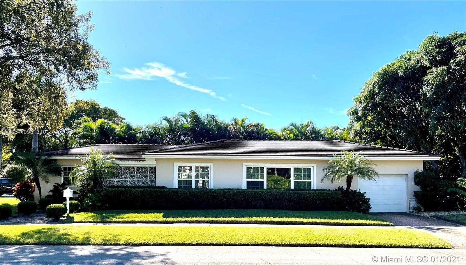 Small Image of 9550 NORTH WEST 1ST AVE, Miami Shores Number 12