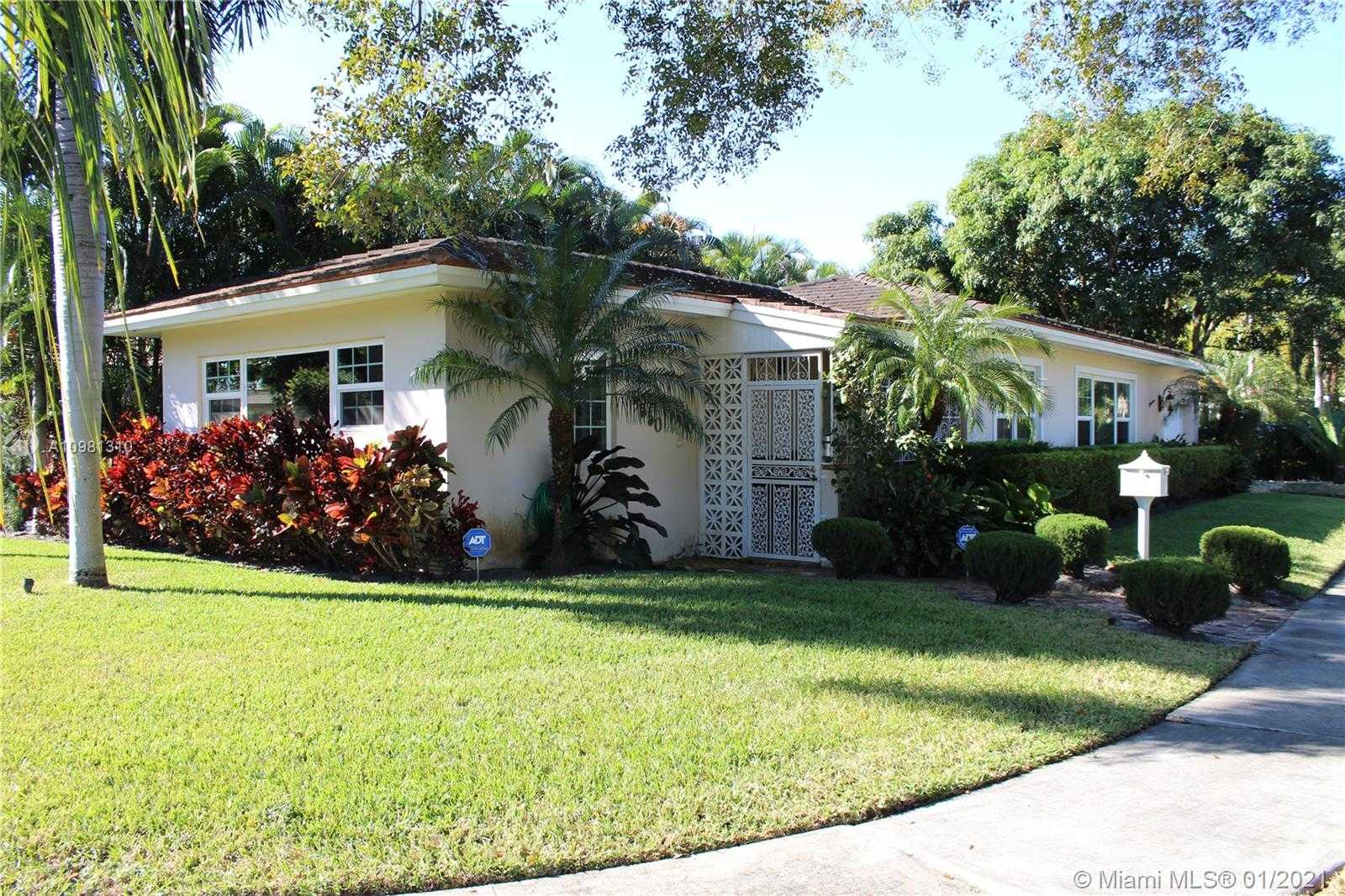 Small Image of 9550 NORTH WEST 1ST AVE, Miami Shores Number 13