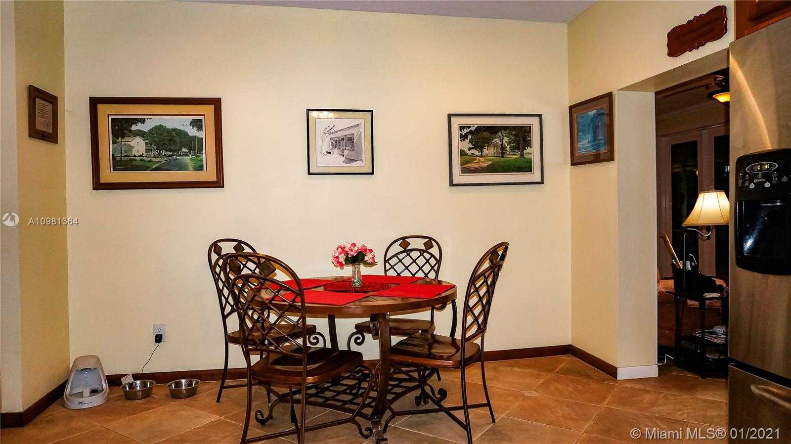 Small Image of 24280 SOUTH WEST 182 AVE, Homestead Number 15