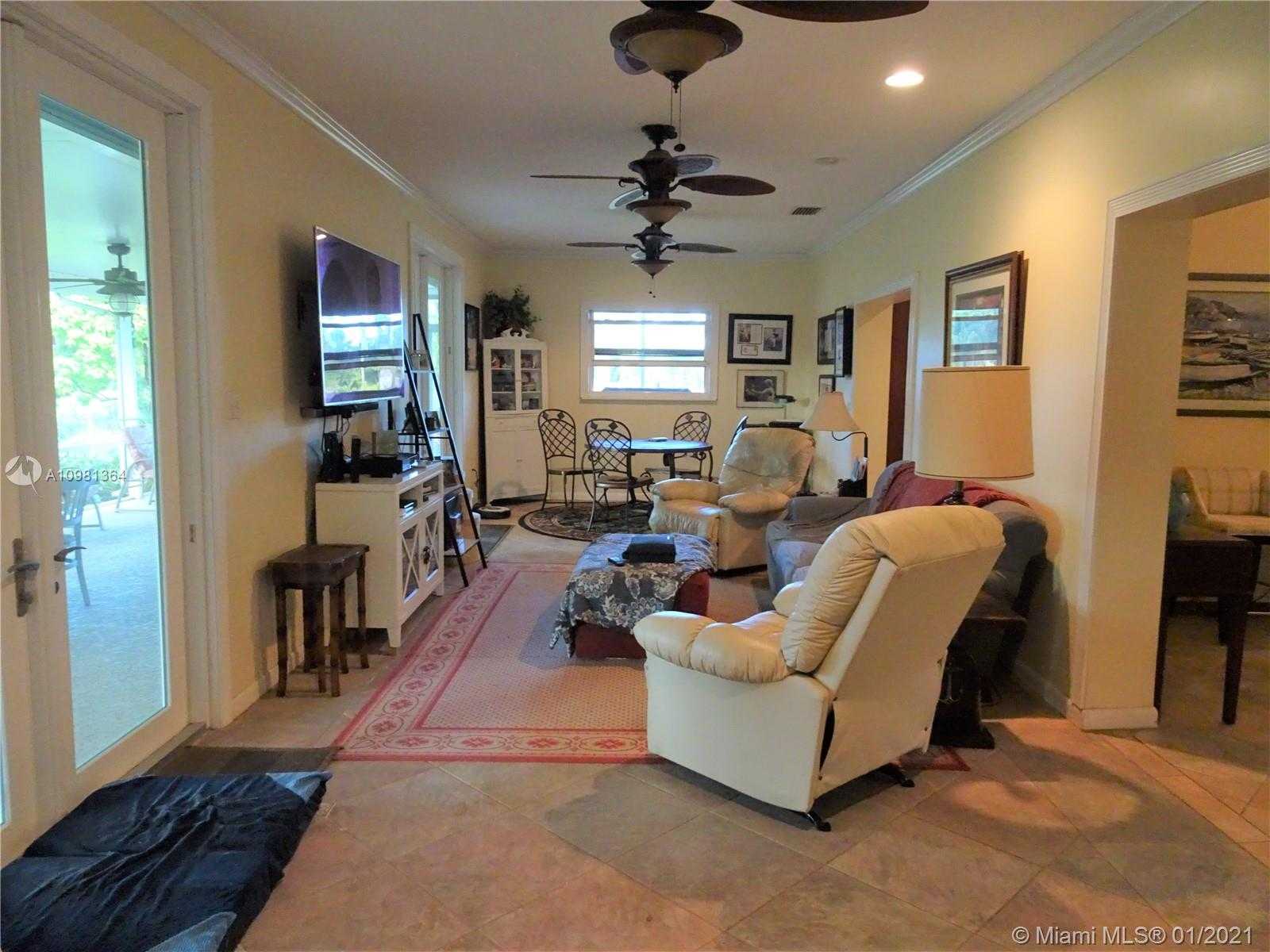 Small Image of 24280 SOUTH WEST 182 AVE, Homestead Number 18