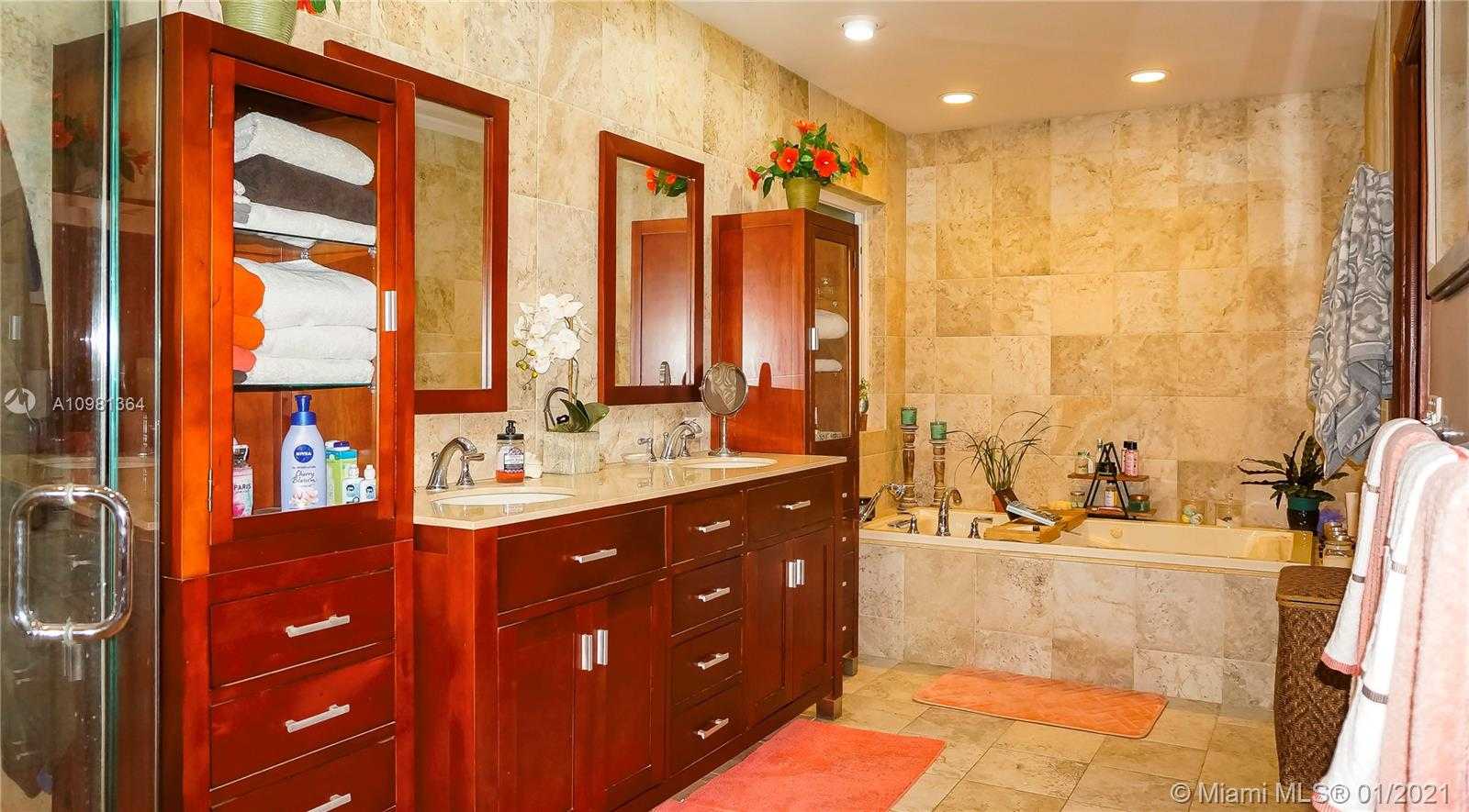 Small Image of 24280 SOUTH WEST 182 AVE, Homestead Number 21