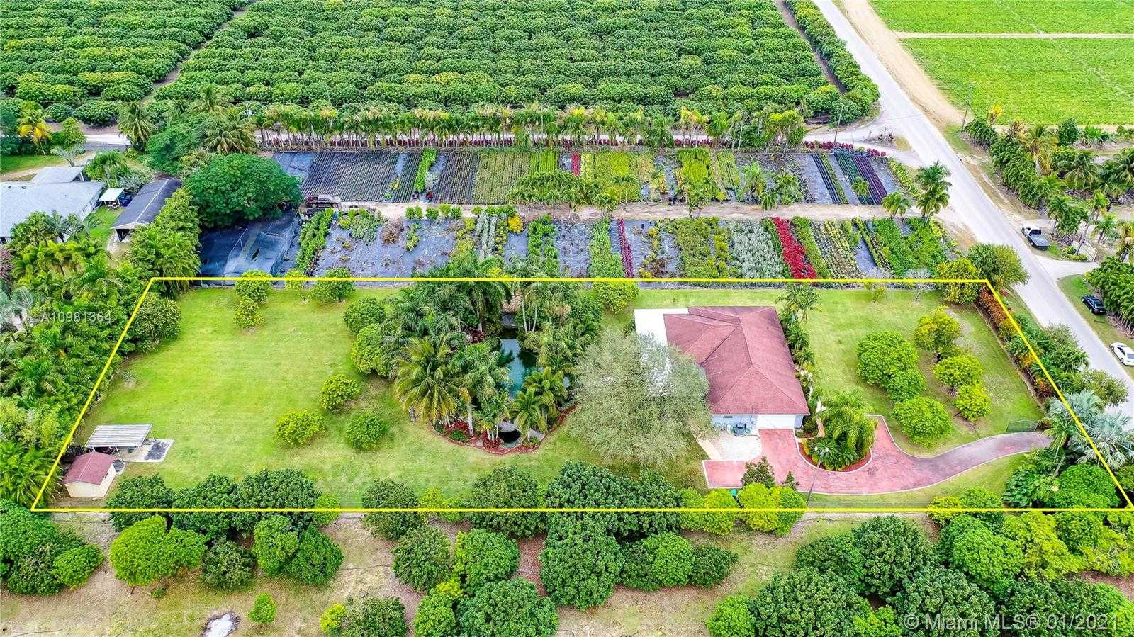 Small Image of 24280 SOUTH WEST 182 AVE, Homestead Number 3