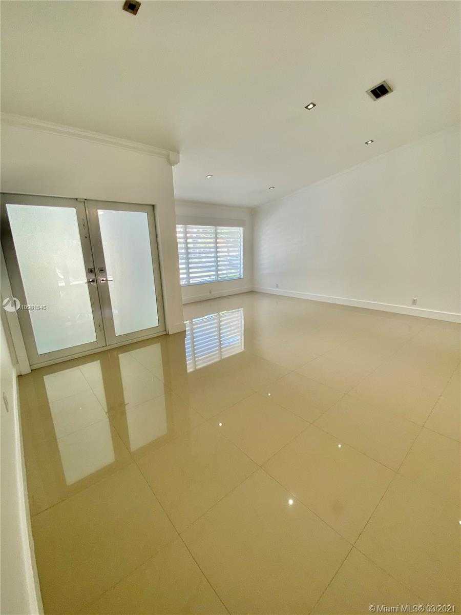 Small Image of 7916 NORTH WEST 162ND ST, Miami Lakes Number 7