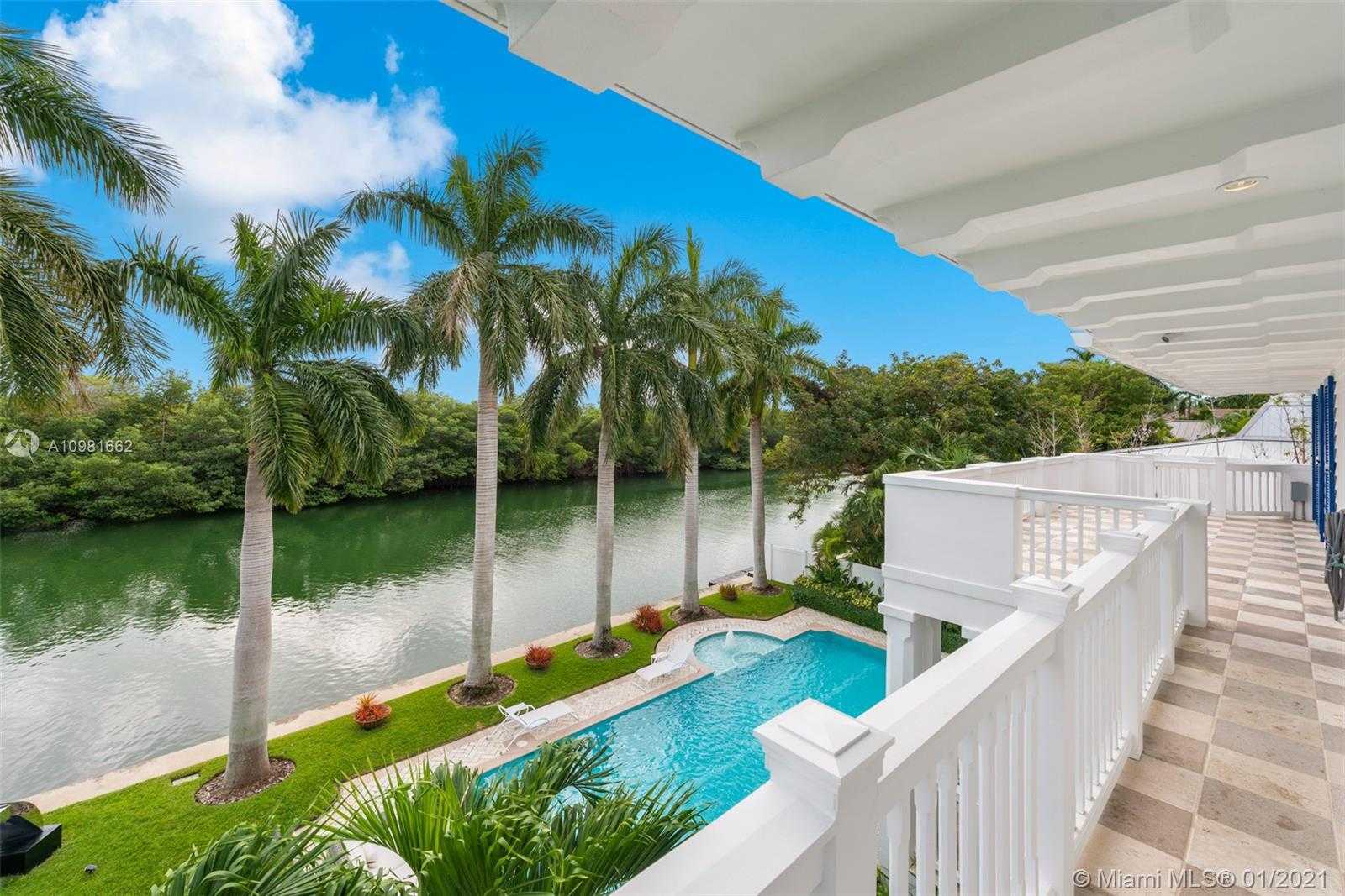 Small Image of 100 CAPE FLORIDA DR, Key Biscayne Number 2