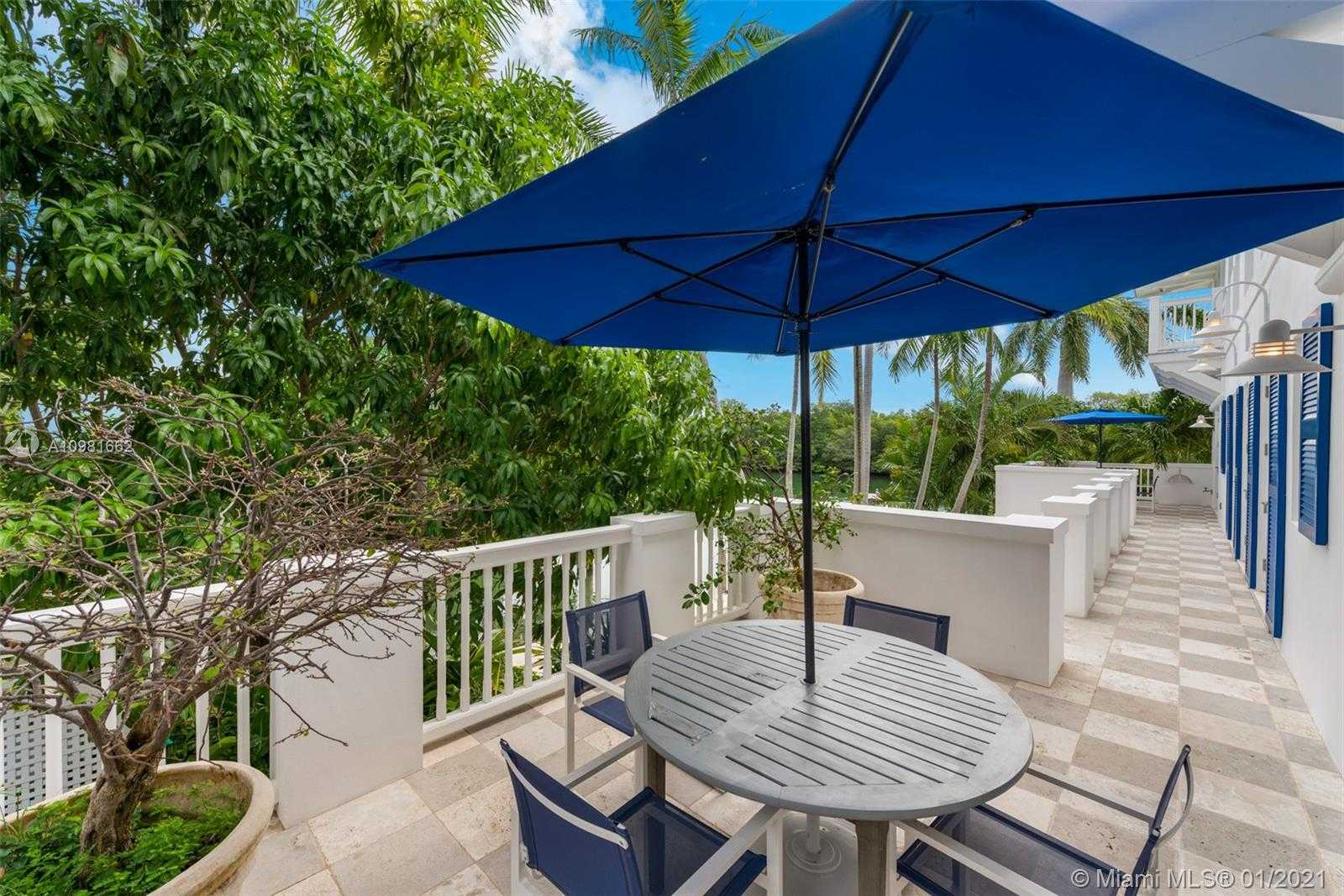 Small Image of 100 CAPE FLORIDA DR, Key Biscayne Number 37