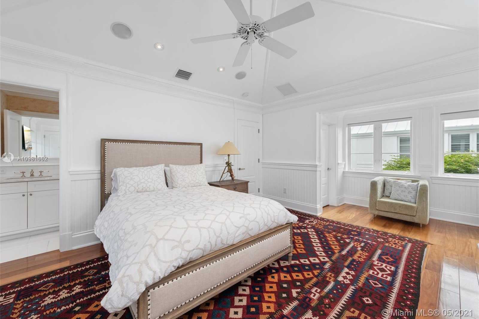 Small Image of 100 CAPE FLORIDA DR, Key Biscayne Number 51