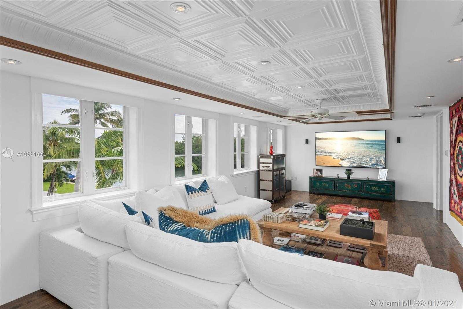 Small Image of 100 CAPE FLORIDA DR, Key Biscayne Number 58